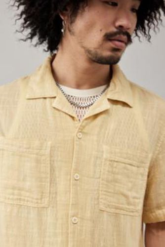 Solid Sand Gauze Shirt - Sand S at Urban Outfitters - BDG - Modalova
