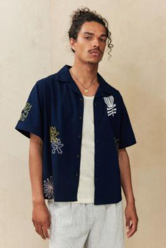 Navy Slub Embroidered Shirt - Turquoise S at Urban Outfitters - Ayker - Modalova