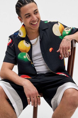 UO Pool Balls Shirt M at - Urban Outfitters - Modalova