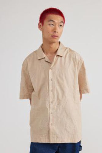 Floral Embroidered Shirt - Taupe S at Urban Outfitters - BDG - Modalova