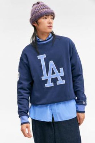 UO Exclusive LA Sweatshirt - M at Urban Outfitters - New Era - Modalova