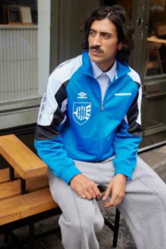 UO Exclusive Taped Track Jacket - M at Urban Outfitters - Umbro - Modalova