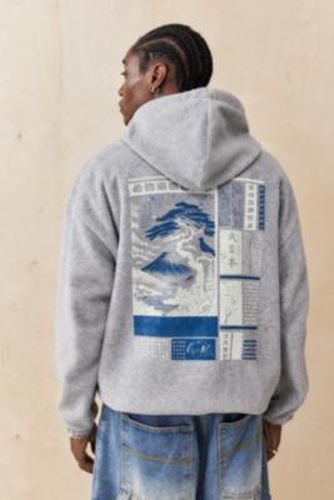 UO Japanese Landscape Fleece Hoodie - 2XL at - Urban Outfitters - Modalova