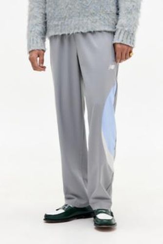 Woven Track Pants - M at Urban Outfitters - New Balance - Modalova