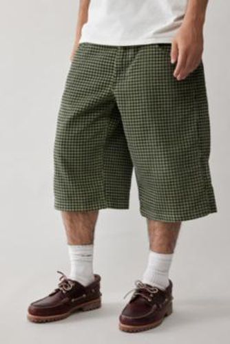 BDG Longline Skate Lime Houndstooth Corduroy Shorts - Green 28 at - Urban Outfitters - Modalova