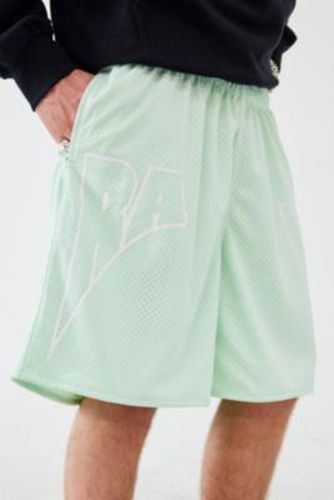 Mint Faculty Shorts - M at Urban Outfitters - Rave Skateboards - Modalova