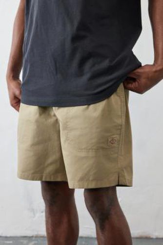 Sand Pelican Rapids Shorts - Taupe L at Urban Outfitters - Dickies - Modalova