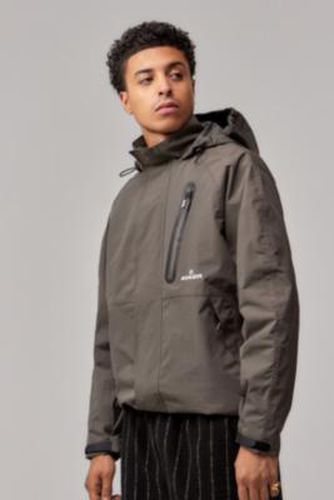 Waterproof Jacket - M at Urban Outfitters - Ayker - Modalova