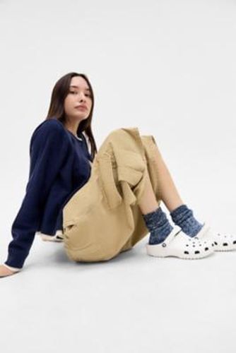 White Classic Clogs - White UK 4 at Urban Outfitters - Crocs - Modalova