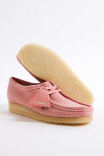 Wallabee Pink Suede Shoes - Pink UK 5 at Urban Outfitters - Clarks Originals - Modalova