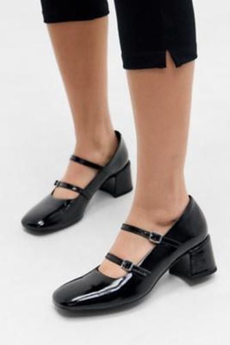 Adison Patent Mary Jane Shoes - Black UK 5 at Urban Outfitters - Vagabond - Modalova