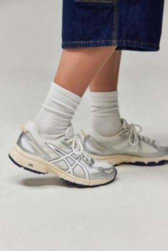 White GEL-VENTURE 6 Trainers - White Shoe UK 6 at Urban Outfitters - ASICS - Modalova