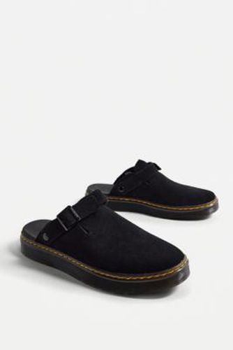 Black Suede Carlson Sandals - Black UK 9 at Urban Outfitters - Dr. Martens - Modalova