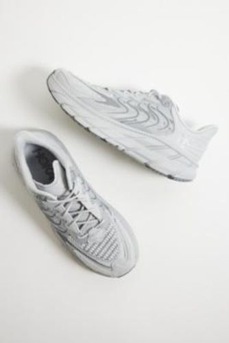 HOKA HOKA Stardust Clifton LS Trainer - Grey Shoe UK 9 at Urban Outfitters - HOKA® - Modalova