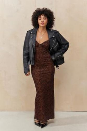 UO Renae Leopard Print Velvet Maxi Dress - Brown XS at - Urban Outfitters - Modalova