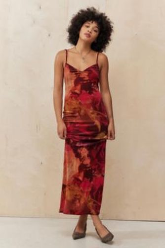 UO Rose Velvet Renae Dress XS at - Urban Outfitters - Modalova