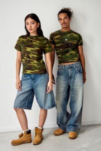 Salvaged Deadstock Woodland Camouflage Baby T-Shirt - Khaki XS at Urban Outfitters - Urban Renewal - Modalova