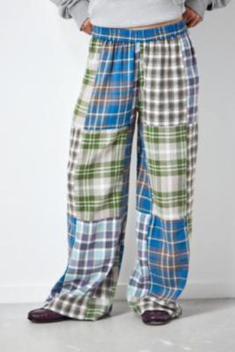 Made From Remnants Patchwork Trousers M/L at Urban Outfitters - Urban Renewal - Modalova