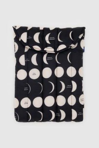 Moon 13" Laptop Sleeve - ALL at Urban Outfitters - BAGGU - Modalova