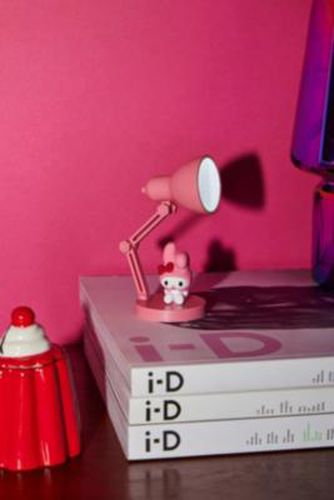 UO Exclusive My Melody Mini Lamp - Pink ALL at - Urban Outfitters - Modalova