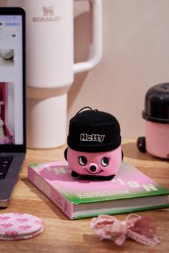 UO Exclusive Hetty Hoover Screen Cleaner - Pink ALL at Urban Outfitters - Henry Hoover - Modalova