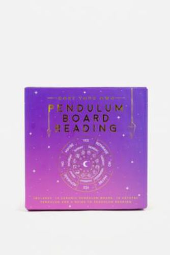 Pendulum Board ALL at - Urban Outfitters - Modalova