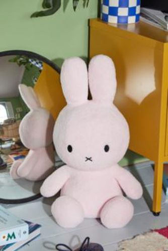 Miffy Pink Terry Sitting Plush - Pink ALL at - Urban Outfitters - Modalova