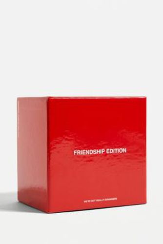 Friendship Edition Card Game - Red ALL at Urban Outfitters - We're Not Really Strangers - Modalova