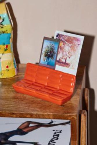 Greta Sofa Photo Holder - Orange ALL at - Urban Outfitters - Modalova