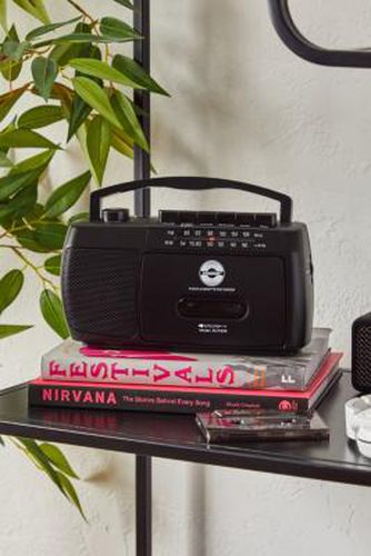 Black Mono Cassette Player & Recorder - Black W: 22cm x H: 15cm at Urban Outfitters - Steepletone - Modalova