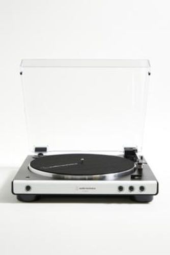Audio Technica LP60X Bluetooth Record Player - White 49.9cm (l) x 43.7cm (w) x 17.8cm (h) at Urban Outfitters - Audio-Technica - Modalova