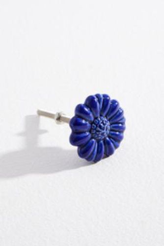 Flower Drawer Knob - ALL at - Urban Outfitters - Modalova