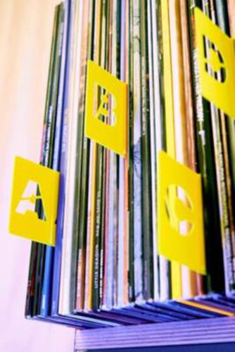 Alphabet Record Dividers - Yellow ALL at - Urban Outfitters - Modalova