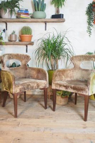 Vintage Pair Of Plush Chairs by Stanley Jay Friedman - Brown H:85cm x W:62cm x D:57cm at Urban Outfitters - Urban Renewal - Modalova