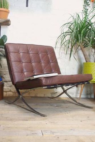 Vintage Leather & Steel Chair - Neutral H:85cm x W:77cm x D:80cm at Urban Outfitters - Urban Renewal - Modalova