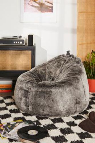 Arctic Wolf Cocoon Faux Fur Beanbag Lounge Chair - Neutral ALL at Urban Outfitters - Icon - Modalova