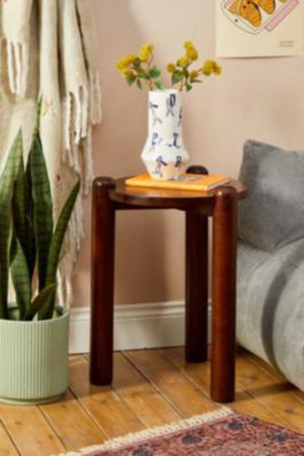 Warren Side Table - Brown 42cm x 42cm x 61cm at - Urban Outfitters - Modalova