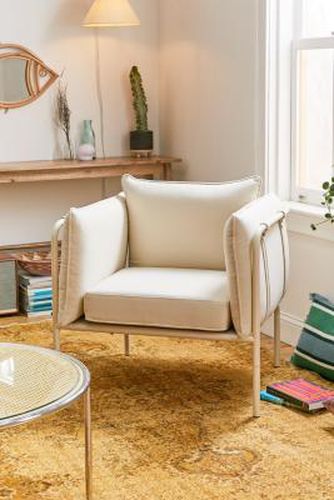 Howell Cream Canvas Arm Chair - Cream L: 78cm x W: 68.5cm x H: 75.5cm at - Urban Outfitters - Modalova