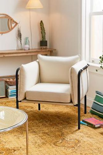 Howell Cream Canvas Arm Chair - Cream L: 78cm x W: 68.5cm x H: 75.5cm at - Urban Outfitters - Modalova