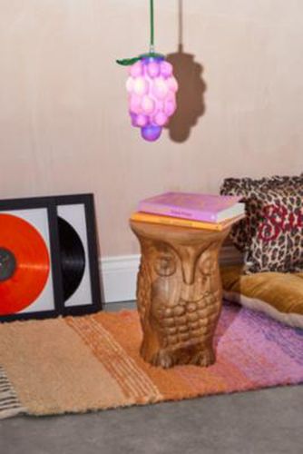 Carved Owl Table - Neutral W: 27cm x D: 27cm x H: 37cm at - Urban Outfitters - Modalova