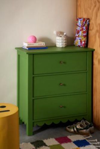 Primrose 3-Drawer Dresser - Green H: 83cm x W: 40.5cm x L: 76cm at - Urban Outfitters - Modalova