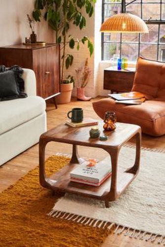 Cynthia Cube Coffee Table - Brown 60cm x 60cm x 48cm at - Urban Outfitters - Modalova