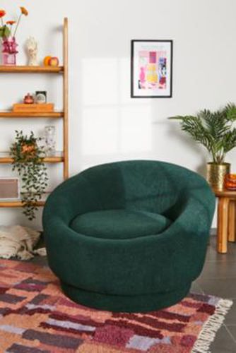 Helios Green Swivel Chair - Green L: 100.1cm x W: 98.5cm x H: 71.1cm at - Urban Outfitters - Modalova