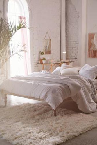 Boho King Bed - White 203.2cm x 152.4cm at - Urban Outfitters - Modalova