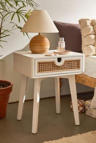 Marte Bedside Table - All white W: 45.7cm x D: 38.1cm x H: 58.4cm at - Urban Outfitters - Modalova