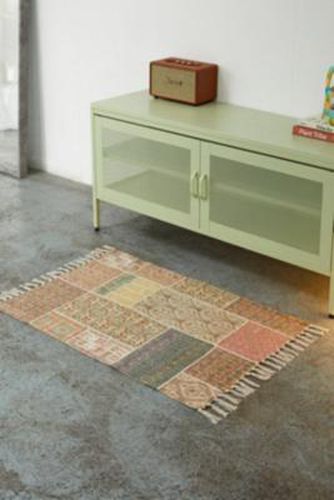 Patchwork 2x3 Rug at - Urban Outfitters - Modalova