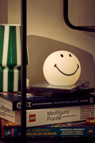 X Smiley Black & White Bundle Of Light - Black/White 12cm x H: 11cm at Urban Outfitters - Mr Maria - Modalova