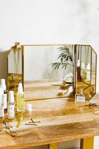 Frisiertisch-Spiegel Mit Goldfarbenem Rahmen - Urban Outfitters - Modalova