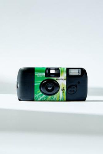 QuickSnap Disposable Camera - Green 25.4cm x 25.4cm x 12.7cm at Urban Outfitters - Fujifilm - Modalova