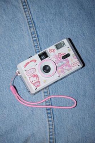 Hello Kitty Kawai 35mm Camera - Pink at - Urban Outfitters - Modalova